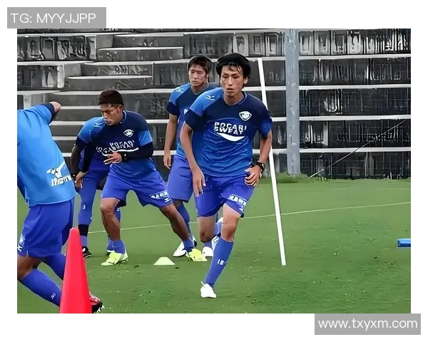 冈山绿雉与绿岛漩涡的精彩对决揭示足球战术与团队协作的魅力